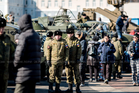 Представители Вооруженных Сил России. Владивосток (2018 год). Редакционное фото, фотограф Дмитрий Лебединский / Фотобанк Лори