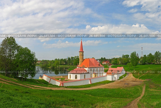 Приоратский дворец, Гатчина (2013 год). Редакционное фото, фотограф Сапрыгин Сергей / Фотобанк Лори