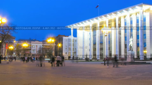 Пушкинская площадь, Краснодарский краевой суд, таймлапс (2013 год). Редакционное видео, видеограф Алексей Букреев / Фотобанк Лори