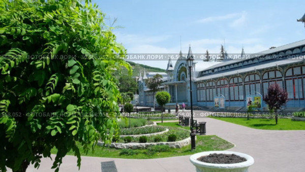 Пятигорск, обновлённый парк "Цветник" (2021 год). Стоковое видео, видеограф Валерий Шилов / Фотобанк Лори