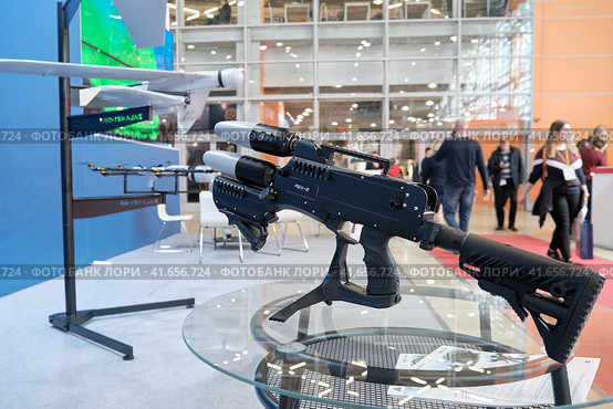 Radioelectronic guns against flying drones REX-2. UAV and drone ZALA Aero Group at exhibition Interpolitech - Moscow, Russia, 10 25 2019. Редакционное фото, фотограф Андрей Журавлев / Фотобанк Лори