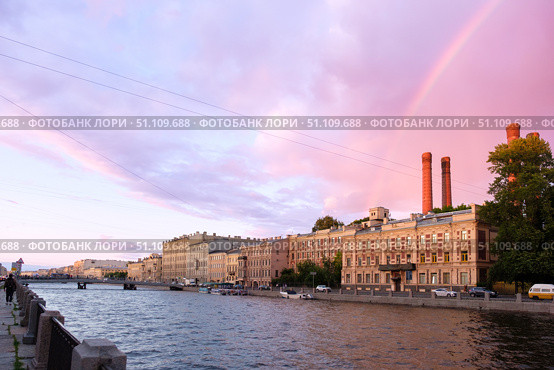 Радуга над набережной Фонтанки. Горсткин мост. Санкт-Петербург. Стоковое фото, фотограф Ольга Визави / Фотобанк Лори