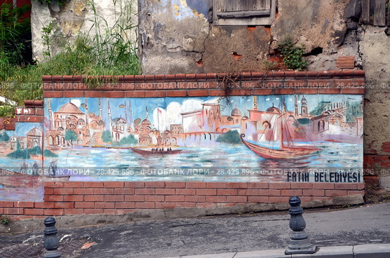 Район Фатих. Граффити в Стамбуле, Турция (2018 год). Редакционное фото, фотограф Светлана Колобова / Фотобанк Лори