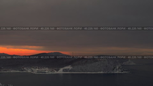 Рассвет в бухте Прогулочной, город Находка (2023 год). Стоковое видео, видеограф Кузнецов Александр / Фотобанк Лори