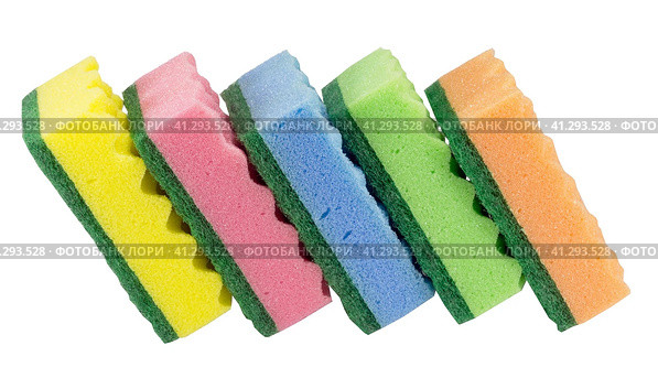 Разноцветные кухонные губки для очистки на белом фоне. Kitchen sponges. Стоковое фото, фотограф Татьяна Д / Фотобанк Лори