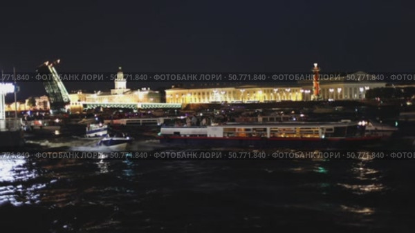 Развод мостов. Редакционное видео, видеограф Клопотовская Мария / Фотобанк Лори
