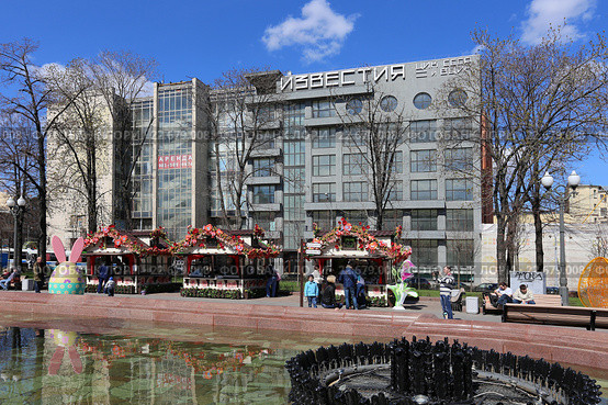 Редакция издательства «Известия» весной, Москва (2016 год). Редакционное фото, фотограф Алексей Гусев / Фотобанк Лори