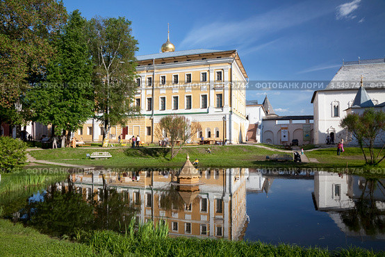 Ростовский кремль (2012 год). Редакционное фото, фотограф Наталья Волкова / Фотобанк Лори