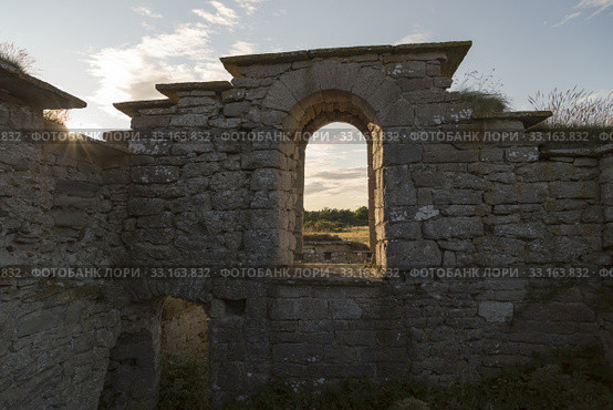 Ruins of a House. Стоковое фото, фотограф Niklas Emmoth / Smarterpix / Фотобанк Лори