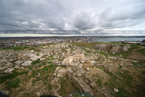 Руины Пантикапея. Керчь. Крым (2023 год). Стоковое фото, фотограф Анна Зеленская / Фотобанк Лори