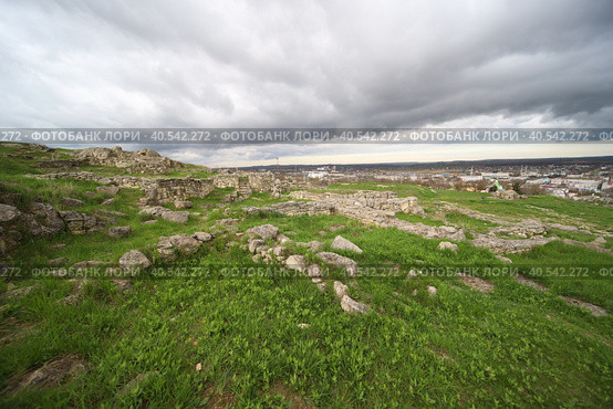 Руины Пантикапея. Керчь. Крым (2023 год). Стоковое фото, фотограф Анна Зеленская / Фотобанк Лори
