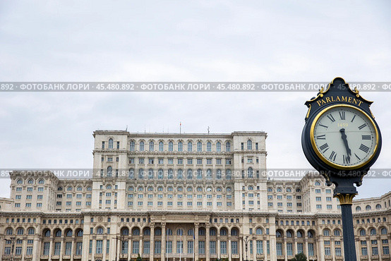 Румыния. Бухарест. Вид на дворец Парламента. Romania. Bucharest. View of the Parliament Palace. Стоковое фото, фотограф Алексей Смышляев / Фотобанк Лори
