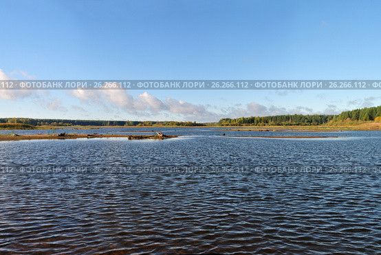 Рыбинское водохранилище, осенний пейзаж. Стоковое фото, фотограф Юрий Фатеев / Фотобанк Лори