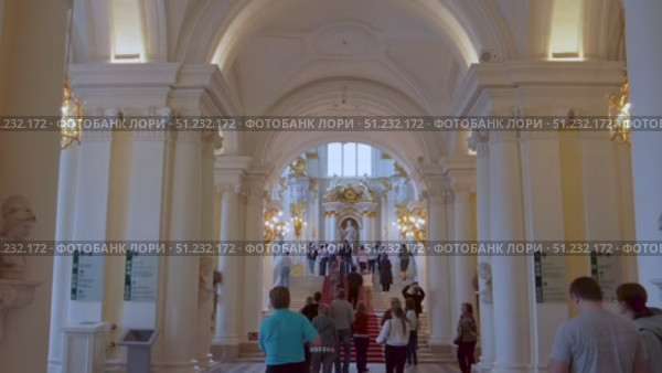 Saint-Petersburg, Russia - May 18th, 2022. Interiors of the State Hermitage Museum. Редакционное видео, видеограф Denis Vostrikov / Фотобанк Лори