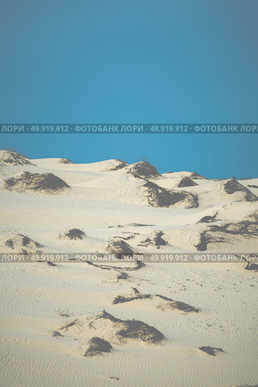 sand dunes in muine- phanthiet province - Vietnam. Стоковое фото, агентство Ingram Publishing / Фотобанк Лори
