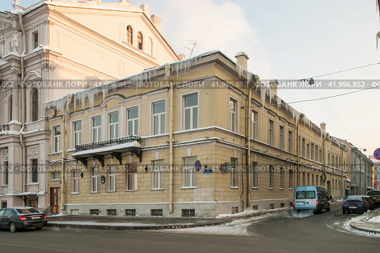 Санкт-Петербург. Дворцовая набережная, дом 20, дом П. И. Мошкова - особняк З. Д. Мишукова - особняк Алексеевых (2010 год). Стоковое фото, фотограф Александр Алексеев / Фотобанк Лори