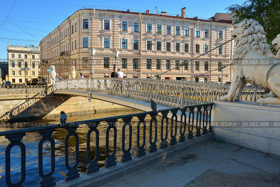Санкт-Петербург. Канал Грибоедова. Львиный мост (2018 год). Стоковое фото, фотограф Александр Алексеев / Фотобанк Лори