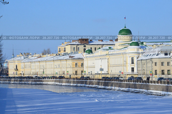 Санкт-Петербург, набережная реки Фонтнки зимой в ясный морозный день (2018 год). Стоковое фото, фотограф Овчинникова Ирина / Фотобанк Лори