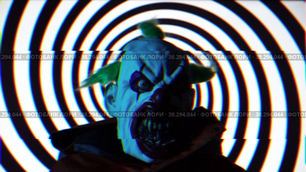 Scary Killer Clown against Black and white hypnosis spiral. Стоковое видео, видеограф Mihail Mihaylov / Фотобанк Лори