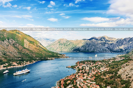 Scenic view of Kotor and mediterranean sea. Стоковое фото, агентство Ingram Publishing / Фотобанк Лори