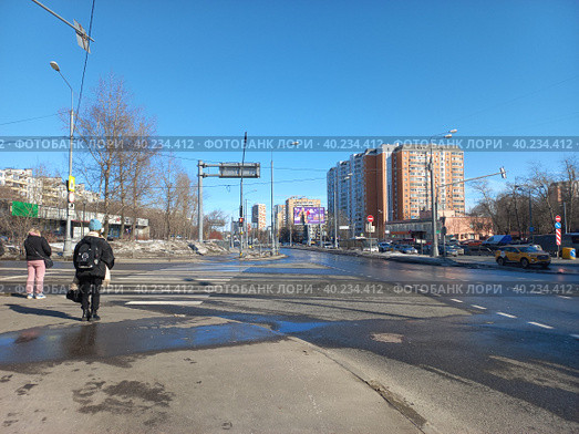 Щелковское шоссе. Район Гольяново. Город Москва (2023 год). Редакционное фото, фотограф lana1501 / Фотобанк Лори