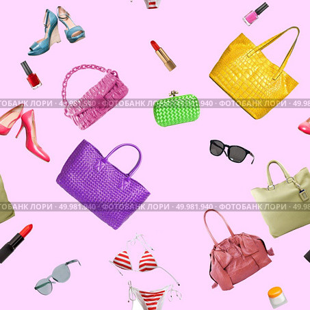 seamless pattern of collection women’s accessories. Handbag, shoes, purse and lipstick isolated on pink. collection collage of women’s accessories. Стоковое фото, агентство Ingram Publishing / Фотобанк Лори