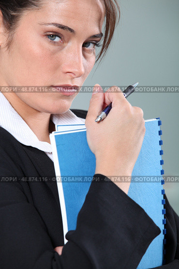 Serious female executive. Стоковое фото, агентство Ingram Publishing / Фотобанк Лори