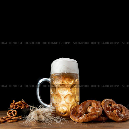set bavarian snacks table. Стоковое фото, агентство Ingram Publishing / Фотобанк Лори
