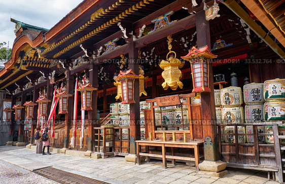 Shaden Sanctuary of of Kitano Tenmangu shrine. Kyoto. Japan (2019 год). Редакционное фото, фотограф Сергей Пристяжнюк (Serg Zastavkin) / Фотобанк Лори