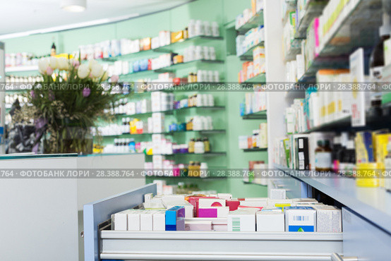 shelves with medicines in the pharmacy. Стоковое фото, фотограф Яков Филимонов / Фотобанк Лори