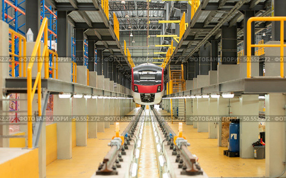 Skytrain, A quick transit system that is popular among individuals in major urban communities. Convenient and timely. Стоковое фото, агентство Ingram Publishing / Фотобанк Лори