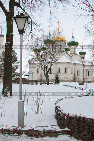 Собор Рождества Пресвятой Богородицы Суздаль (2009 год). Редакционное фото, фотограф Алексей Петров / Фотобанк Лори