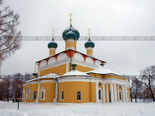 Собор Спаса Преображения в городе Угличе (2013 год). Редакционное фото, фотограф Самойлова Екатерина / Фотобанк Лори