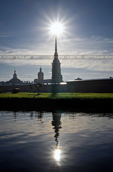 Собор в Петропавловской крепости, Санкт-Петербург, Россия. Стоковое фото, фотограф EugeneSergeev / Фотобанк Лори