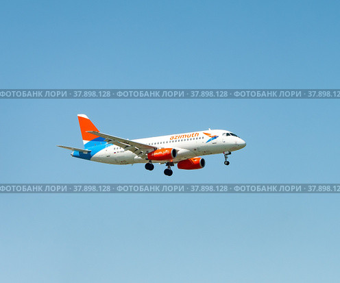 Sochi, Russia - April 22 , 2022: Azimuth Airlines, Sukhoi SuperJet 100-95B. Редакционное фото, фотограф Мастепанов Павел / Фотобанк Лори