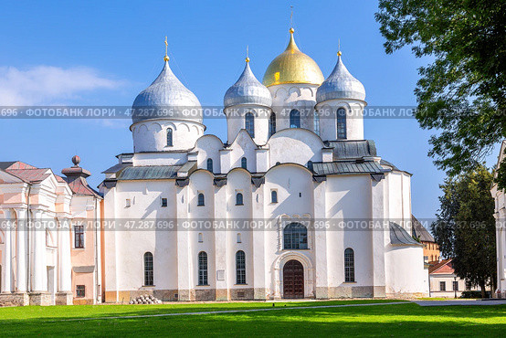 Софийский собор в Новгородском Кремле летом (2024 год). Стоковое фото, фотограф FotograFF / Фотобанк Лори
