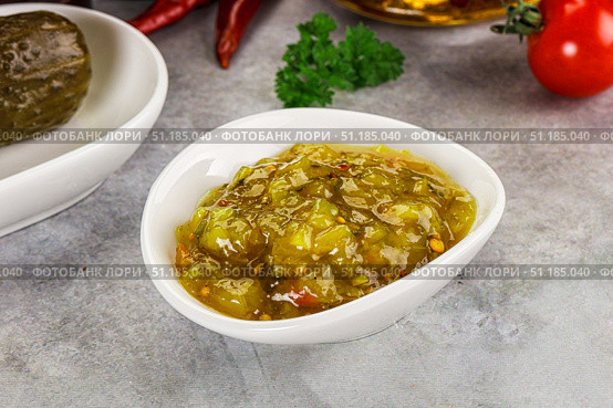 Souce gherkin relish with marinated cucumbers. Стоковое фото, фотограф Андрей Старостин / Фотобанк Лори