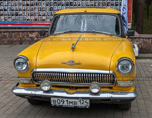 Советский автомобиль Волга ГАЗ-21, 2.5 бензиновый 1969г. Универсал (2024 год). Редакционное фото, фотограф Анатолий Володин / Фотобанк Лори