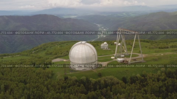 Special scientific astrophysical Observatory. Astronomical center for ground-based observations of the universe with a large telescope. Стоковое видео, видеограф Андрей Армягов / Фотобанк Лори