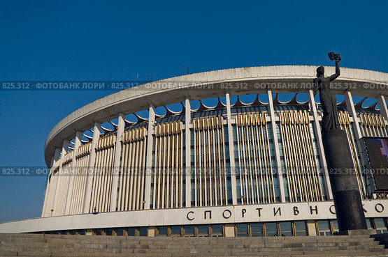 Спортивно-концертный комплекс (СКК) в Санкт-Петербурге (2009 год). Редакционное фото, фотограф Кекяляйнен Андрей / Фотобанк Лори