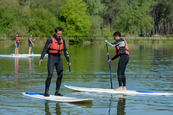 stand up paddle board paddleboarding. Стоковое фото, агентство Ingram Publishing / Фотобанк Лори