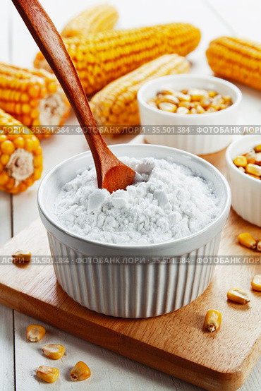 Starch and corn cob. Стоковое фото, фотограф Надежда Мишкова / Фотобанк Лори