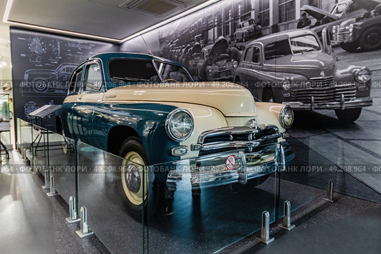 Stunningly restored vintage automobile GAZ-M20 Pobeda from the 1940s is magnificently showcased in Gorky Automobile Plant museum in Nizhniy Novgorod. Редакционное фото, фотограф Константин Григорьев / Фотобанк Лори