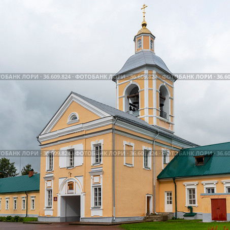 Свято-Духов Иаковлев Боровичский монастырь. Иверская церковь (2021 год). Стоковое фото, фотограф Александр Щепин / Фотобанк Лори