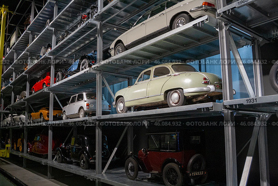 Swiss Museum of Transport. Exhibition of motor vehicles (2010 год). Редакционное фото, фотограф Юлия Бабкина / Фотобанк Лори