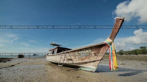 Таймлапс тайской лодки (2014 год). Стоковое видео, видеограф Pavel Popov / Фотобанк Лори