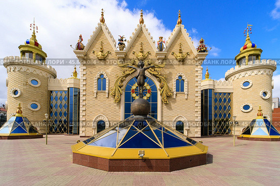Театр кукол «Экият» в Казани (2024 год). Редакционное фото, фотограф Иван Губанов / Фотобанк Лори