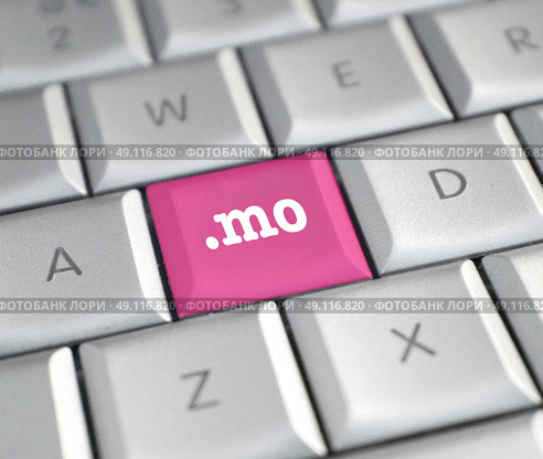 The .mo domain name on a keyboard key. Стоковое фото, агентство Ingram Publishing / Фотобанк Лори