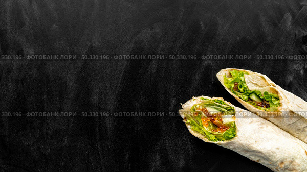top view burritos with copy space. High resolution photo. top view burritos with copy space. High quality photo. Стоковое фото, агентство Ingram Publishing / Фотобанк Лори