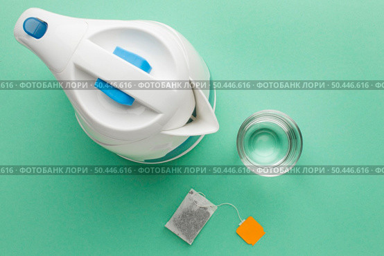 top view water tea bag copy space. Стоковое фото, агентство Ingram Publishing / Фотобанк Лори